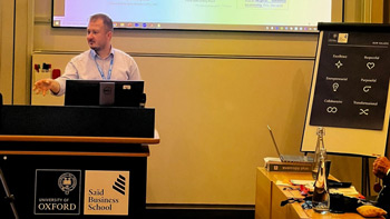 Doç. Dr. Caner Özdurak, Oxford Üniversitesinde Düzenlenen Konferansa Katıldı